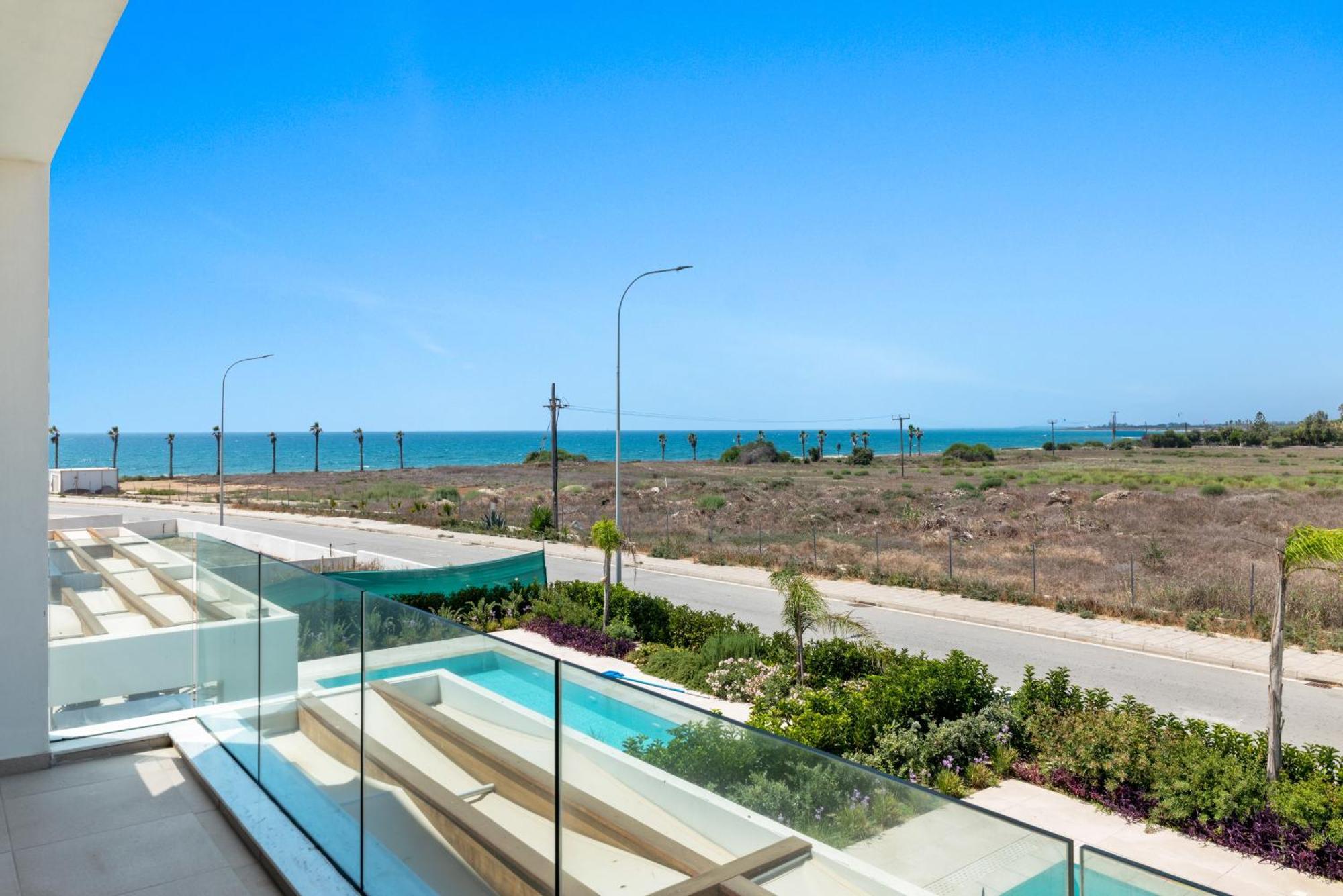 Serenity Waves Villa 17 Larnaca Extérieur photo